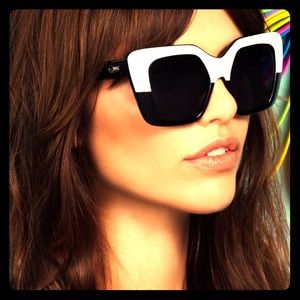 QUAY “Westend Girl” Sunglasses